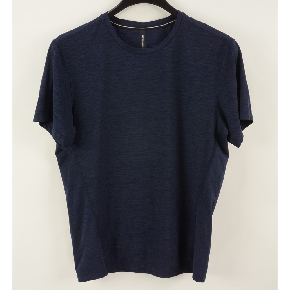 Ten Thousand Versatile Shirt Men's Medium Navy Blue Breathable Performance‎ Crew